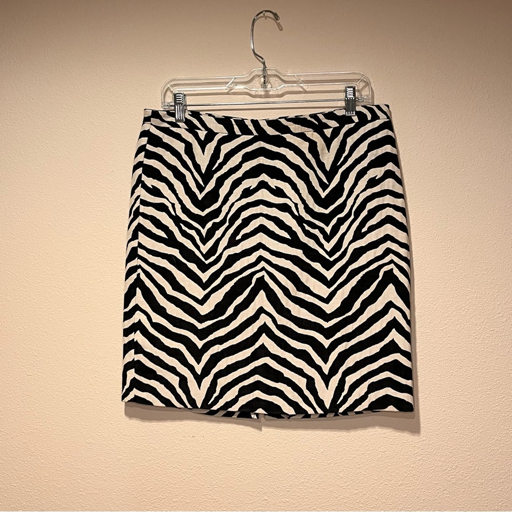 Trina Turk Black and White Zebra Print  Mini Pencil Skirt Size 8